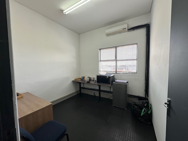 To Let commercial Property for Rent in Ndabeni Western Cape